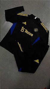 CONJUNTO DE TREUNO MANCHESTER UNITED 2022/23 PRETO/AMARELO