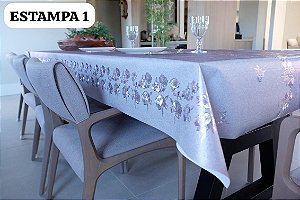 Toalha de Mesa Plástica 6 Lugares