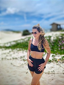 Top basic canelado Preto