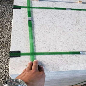 Piso De Granito Branco Siena Comercial 57x57cm M²