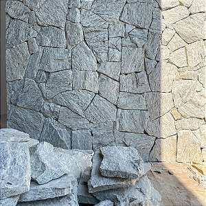 Pedra Madeira Bruta Branca - M²