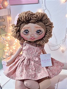 Coleção Bonecas para brincar Nininha Cabelo Castanho