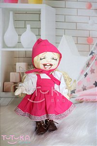 Boneca Mascotinha Masha