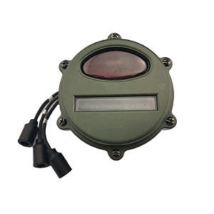 Lanterna Traseira Militar 24V Série M - Lente Vermelha M37, M38, M35A1, M151, M113, M900