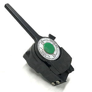 Interruptor de Seta/Alerta 24V HMMWV M998 - Auto-cancelamento (12447083)
