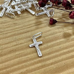 Pingente Crucifixo com Cristo Prata 925 - 18mm - PIPR224