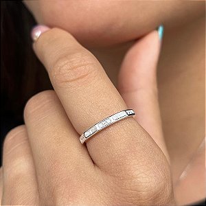 Anel Aparador com Zircônias Prata 925 - APR147