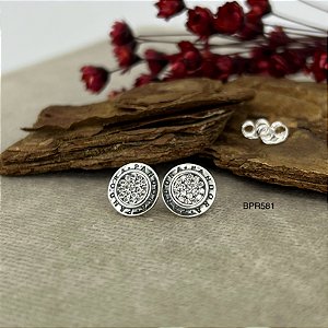 Brinco Cravejado com Pedras Zircônias Prata 925 - BPR581