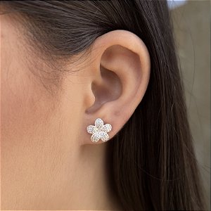 Brincos Flor Cravejada com Zircônia Prata 925 - 12mm - BPR679