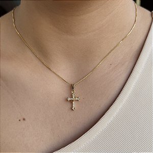 Gargantilha com Crucifixo Cravejado Semijoias 18k - MC772