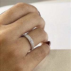 Anel Cravejado com Zircônias Prata 925 com Ródio - APR245