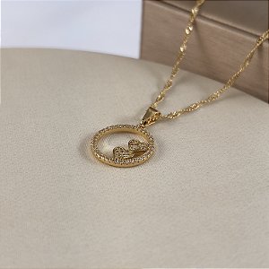 Gargantilha com Pingente 02 Corações Cravejados Semijoia 18k - MC862