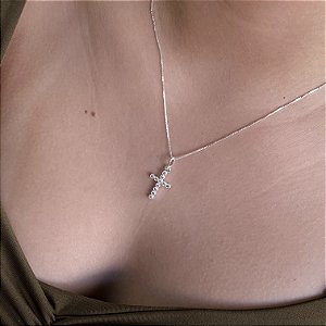 Gargantilha Cruz Trabalhada com Zircônias Prata 925 - CPR840