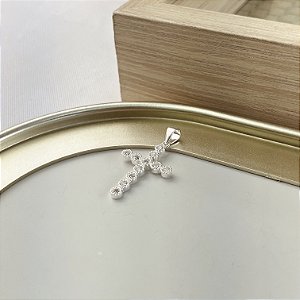 Pingente Cruz Trabalhada com Zircônias Prata 925 - PIPR445