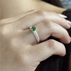 Anel Coração com Pedra Verde Prata 925 - APR297