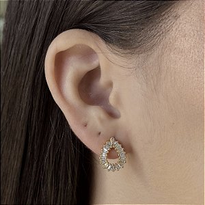 Brincos Gota Elegante Semijoias 18k - M5B80