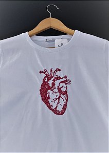 Camisa Malha Coração Grande