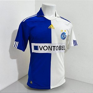 Grasshopper Club Zürich 2010 Uniforme titular Tam P