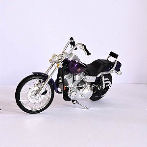 Miniatura Harley-Davidson 2001 FXDWG Dyna Wide Glide - Maisto 1:18