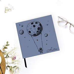 Caderno Quadrado Personalizado Astronauta 20x20 - Sem Pauta