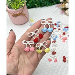 APLIQUE DE TECIDO LACO COM CORACAO DUPLO - UNIDADE
