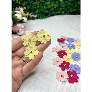 Aplique Flor de Linho Amarelo - Unidade  2,5cm aproximadamente