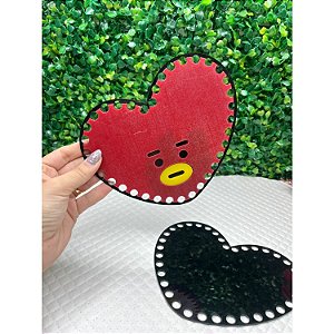 Placa de Acrílico BTS Tata (V) para Bolsa de Fio de Malha