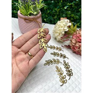 Aplique Galho em Lonita Dourada 5cm - Unidade