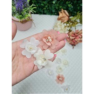 Flor de Organza Coração 4cm - Unidade
