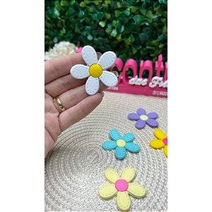 Aplique Emborrachado Flor com Pesponto Branca - Unidade