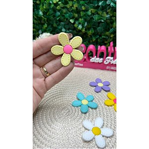 Aplique Emborrachado Flor com Pesponto Amarelo Bebê - Unidade