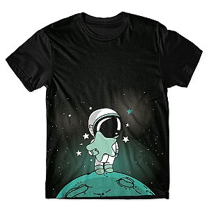 Camiseta As Braba Masculina Astronauta e Estrelas Full Print