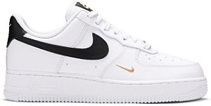 Tênis Nike Air Force 1 '07 Essential White Black