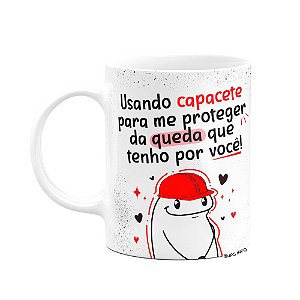 Caneca Meu Coração Por Voce Não Bate Capota Presente Namorad