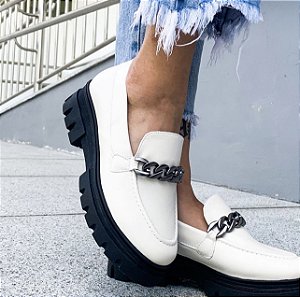 Mocassim Tratorado Off White/Preto
