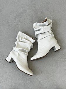 Bota Slouch Madison Lohaz Off White