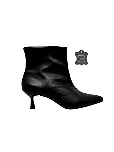 Alice Cano Curto - Bota Couro Bico Fino Salto Kitten Preto