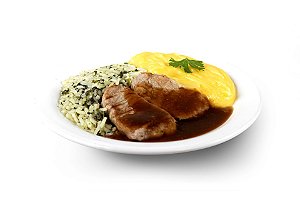 FILÉ MIGNON SUÍNO AO BARBECUE -  Risoto de Espinafre - Purê Misto