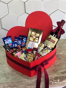 Box com vinho e chocolates