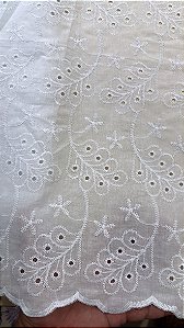 Lesse Branco Bordado