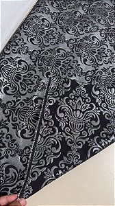 Jacquard Preto com Prata