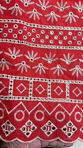 Lesse Vermelho com Bege Bordado