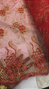 Tule Vermelho com Dourado Bordado