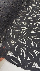 Rechilieu Preto Bordado