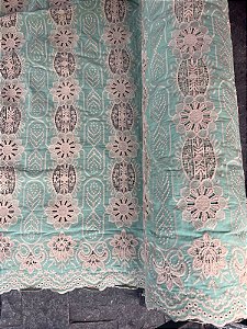 Rechilieu Verde Bordado