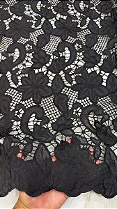 Rechilieu Preto Bordado