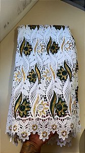 Africano Branco com Verde Bordado Luxo