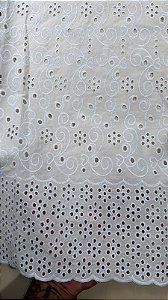 Lesse Branco Bordado