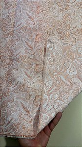 Jacquard Branco com Cobre