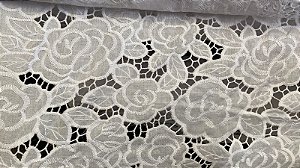 Rechilieu Branco Bordado